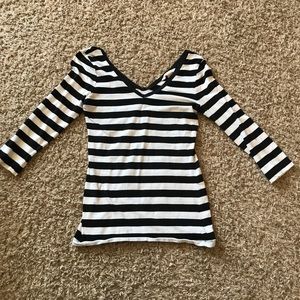 Banana Republic V-neck top